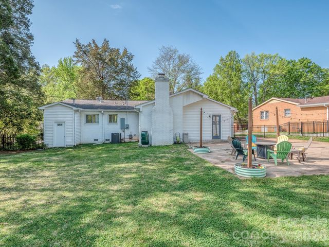 609 Cooper Drive, Charlotte, NC 28210