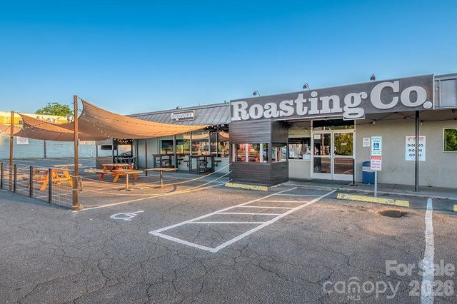 609 Cooper Drive, Charlotte, NC 28210