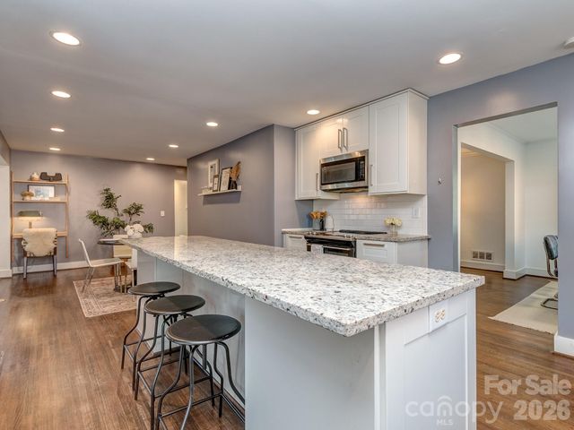 609 Cooper Drive, Charlotte, NC 28210