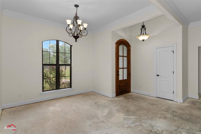 9445 N Pointe Circle, Greenwood, LA 71033