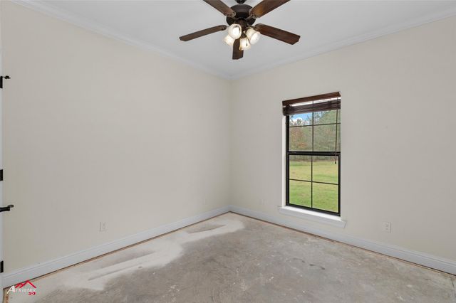 9445 N Pointe Circle, Greenwood, LA 71033