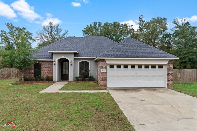 9445 N Pointe Circle, Greenwood, LA 71033