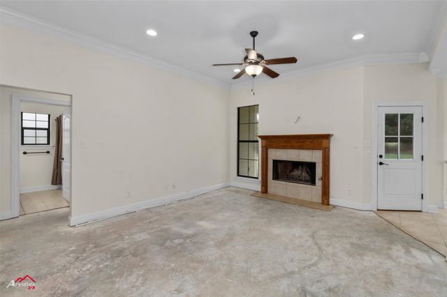 9445 N Pointe Circle, Greenwood, LA 71033