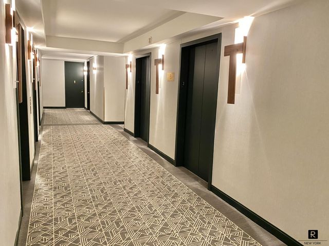 350 W 50th St Apt 6I, New York City, NY 10019