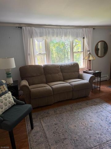 209 Wawayanda Rd, Vernon Twp., NJ 07422