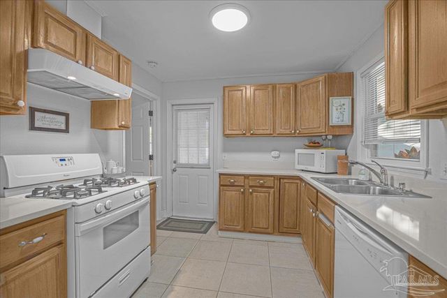 1100 W Zarragossa St, Pensacola, FL 32502