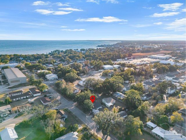 1100 W Zarragossa St, Pensacola, FL 32502