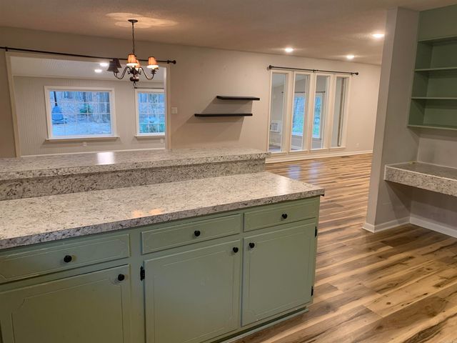 19 Alina Lane, Hot Springs Village, AR 71909