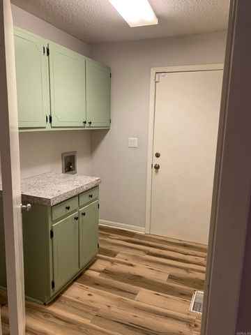 19 Alina Lane, Hot Springs Village, AR 71909