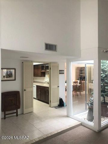 5710 N Camino Del Sol, Tucson, AZ 85718