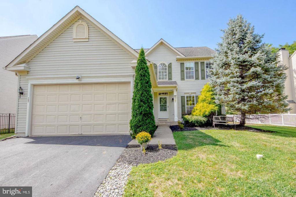 727 BRIGHTON WAY, New Hope, PA 18938