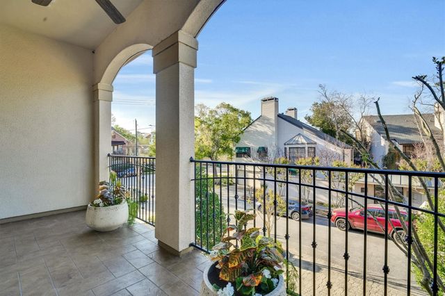 5021 Augusta Street, Houston, TX 77007