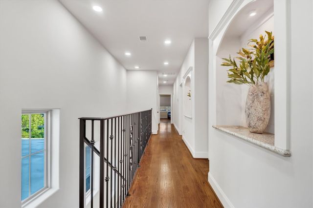 5021 Augusta Street, Houston, TX 77007