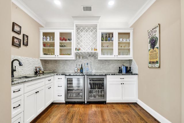 5021 Augusta Street, Houston, TX 77007