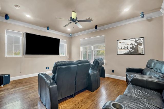 5021 Augusta Street, Houston, TX 77007