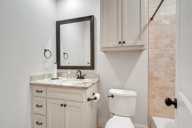 5021 Augusta Street, Houston, TX 77007