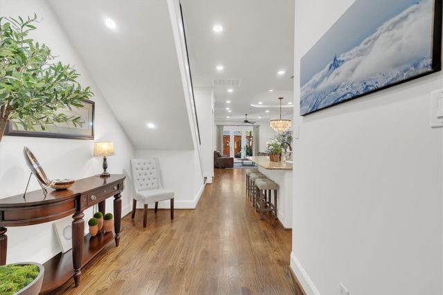 5021 Augusta Street, Houston, TX 77007