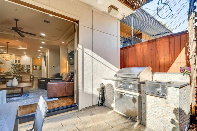 5021 Augusta Street, Houston, TX 77007