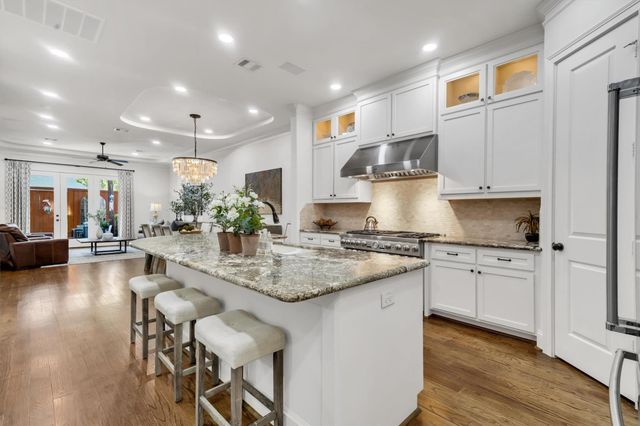 5021 Augusta Street, Houston, TX 77007