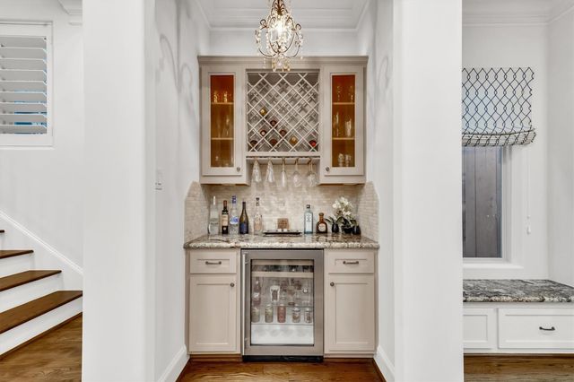 5021 Augusta Street, Houston, TX 77007