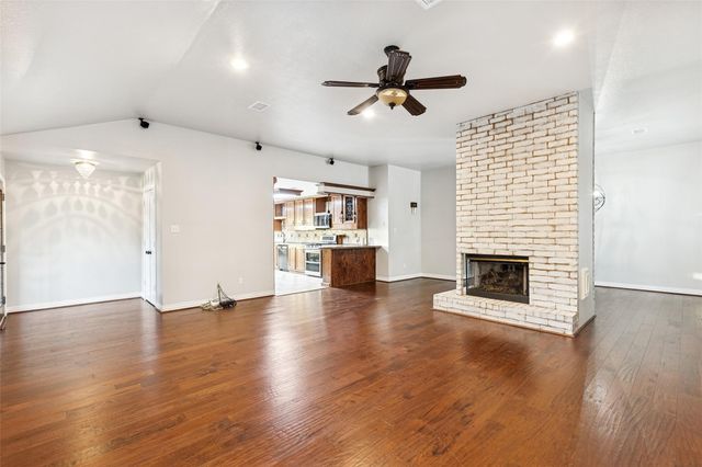 7112 Pleasure Lake Drive, Willis, TX 77318