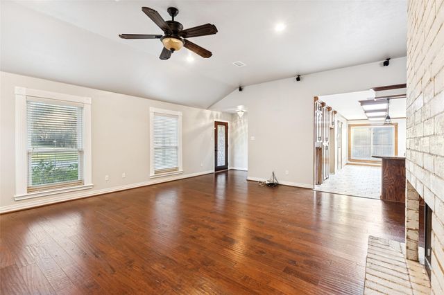 7112 Pleasure Lake Drive, Willis, TX 77318