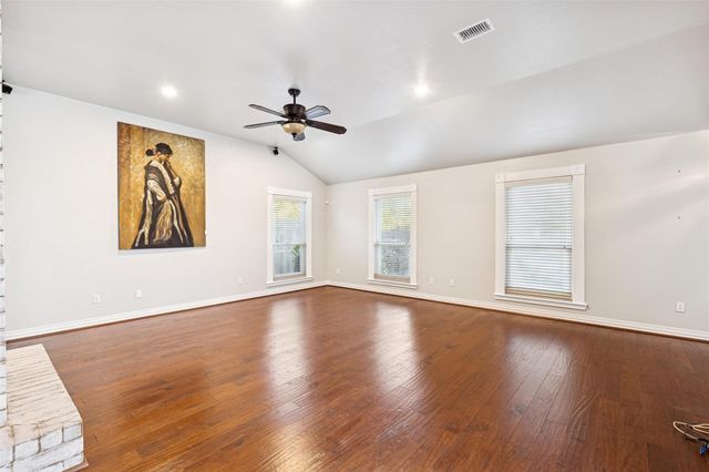 7112 Pleasure Lake Drive, Willis, TX 77318