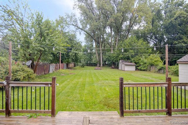 6063 Catalpa Avenue, Sterling Heights, MI 48314