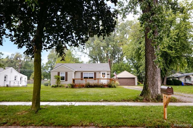 6063 Catalpa Avenue, Sterling Heights, MI 48314