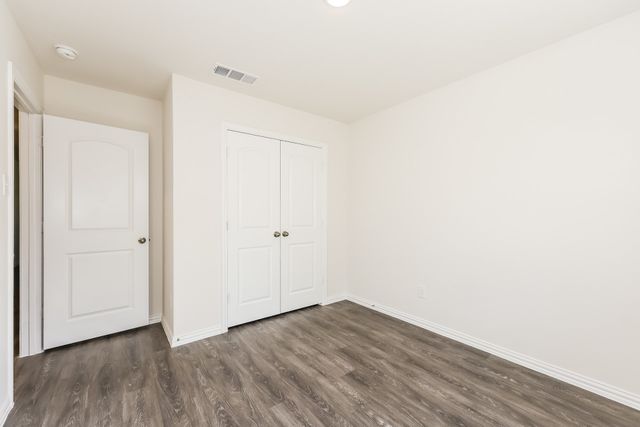 1308 N Brazos Avenue, Cleburne, TX 76031