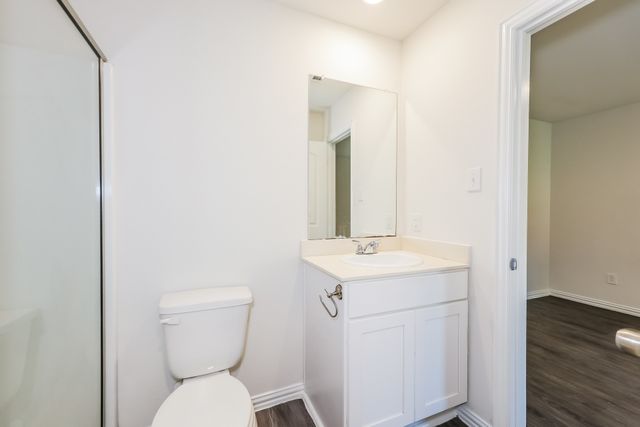 1308 N Brazos Avenue, Cleburne, TX 76031