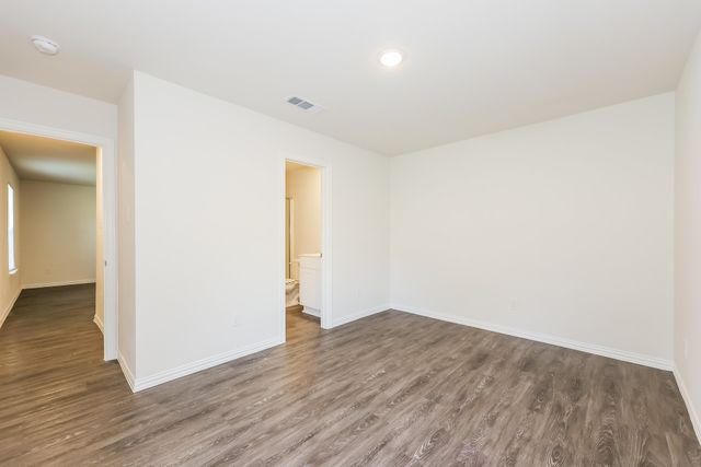 1308 N Brazos Avenue, Cleburne, TX 76031