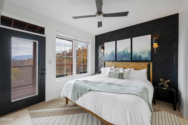714 Pinecrest Drive, Gatlinburg, TN 37738