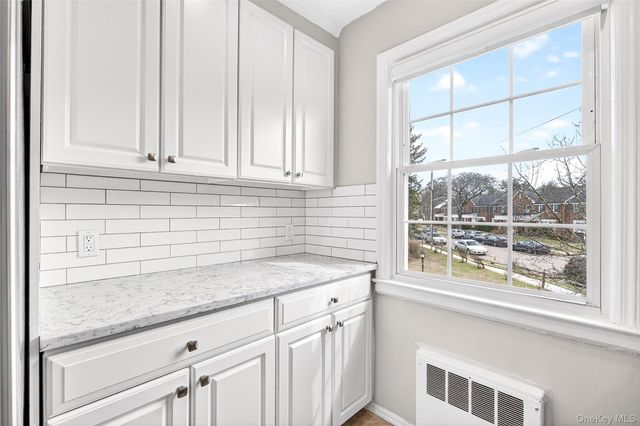 66 Robins Crescent 66, New Rochelle, NY 10801