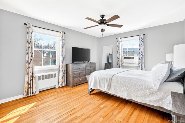 66 Robins Crescent 66, New Rochelle, NY 10801