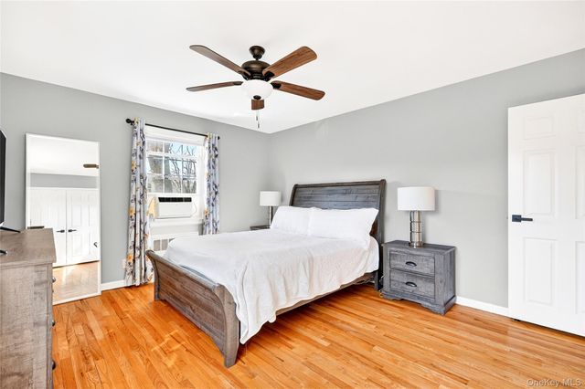 66 Robins Crescent 66, New Rochelle, NY 10801