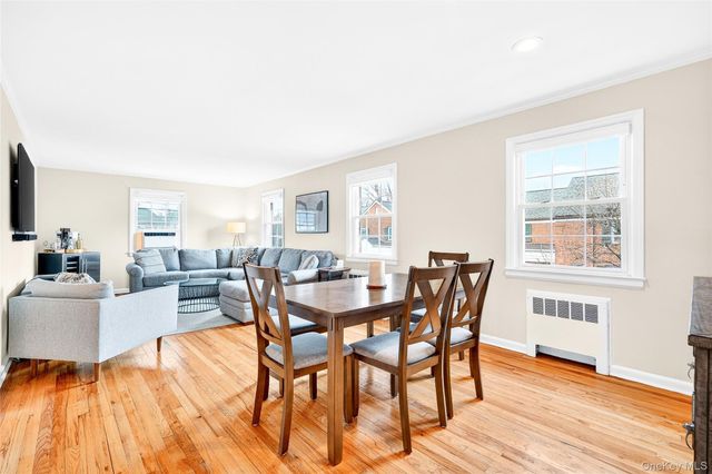 66 Robins Crescent 66, New Rochelle, NY 10801