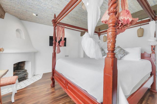 19120 Bubbling Wells Road, Desert Hot Springs, CA 92241