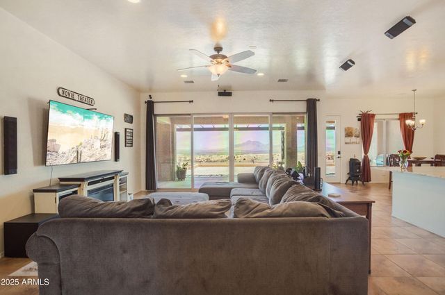 6100 E DARLEY Drive, Hereford, AZ 85615