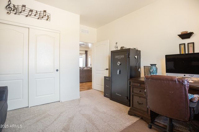 6100 E DARLEY Drive, Hereford, AZ 85615