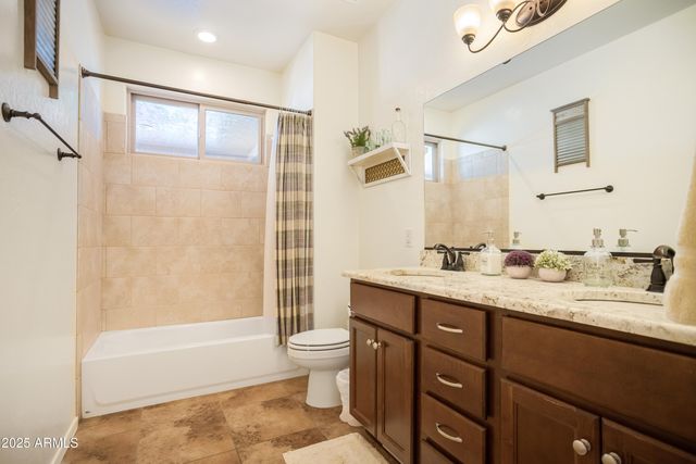 6100 E DARLEY Drive, Hereford, AZ 85615