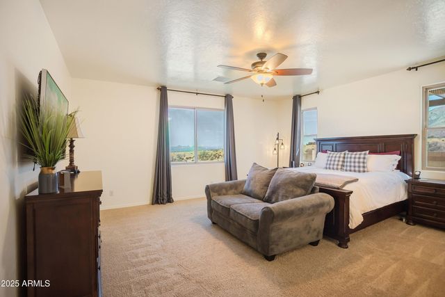 6100 E DARLEY Drive, Hereford, AZ 85615