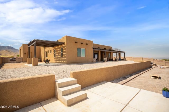 6100 E DARLEY Drive, Hereford, AZ 85615