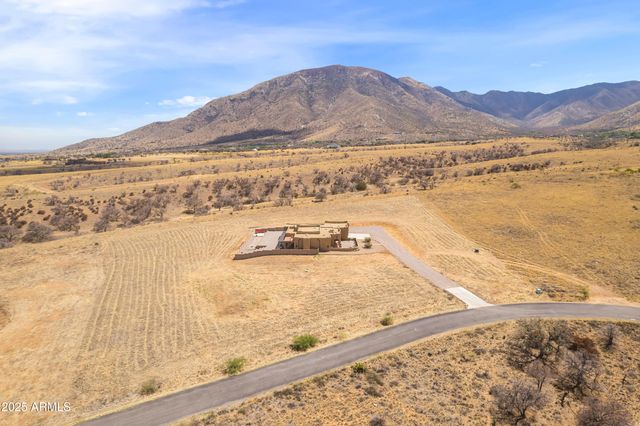 6100 E DARLEY Drive, Hereford, AZ 85615