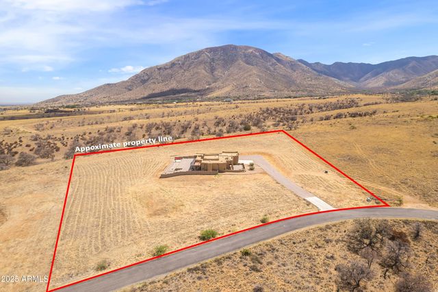 6100 E DARLEY Drive, Hereford, AZ 85615