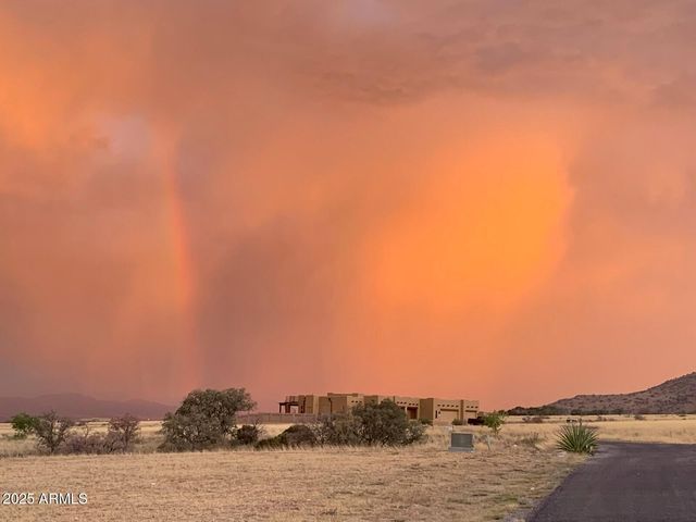 6100 E DARLEY Drive, Hereford, AZ 85615