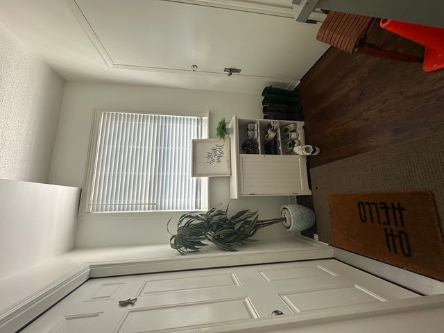 5110 W Byron Street 2, Chicago, IL 60641