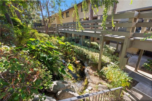 1050 Seco 102, Pasadena, CA 91103