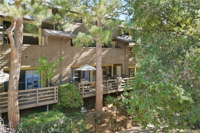 1050 Seco 102, Pasadena, CA 91103