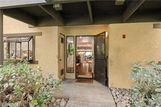 1050 Seco 102, Pasadena, CA 91103